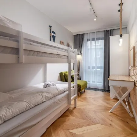 Comfort 10 Lutego *