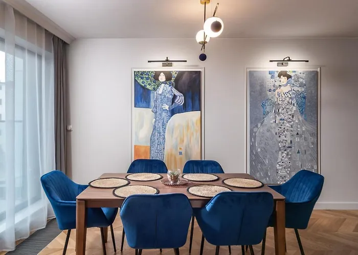 Comfort 10 Lutego * Гдыня