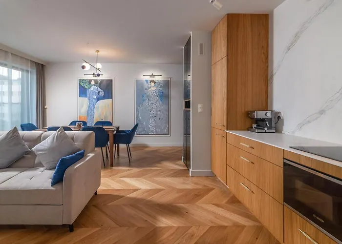 Comfort 10 Lutego *